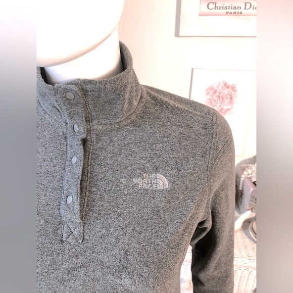 The North Face Polartec Fleece Snap Button Pullover Jacket in grey color size S - Picture 6 of 12